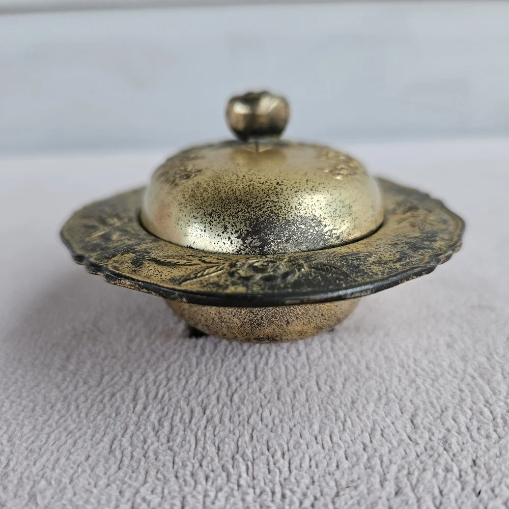 VTG Metal Engraved Footed Trinket Box Storage Footed Floral Japan Gold Patina